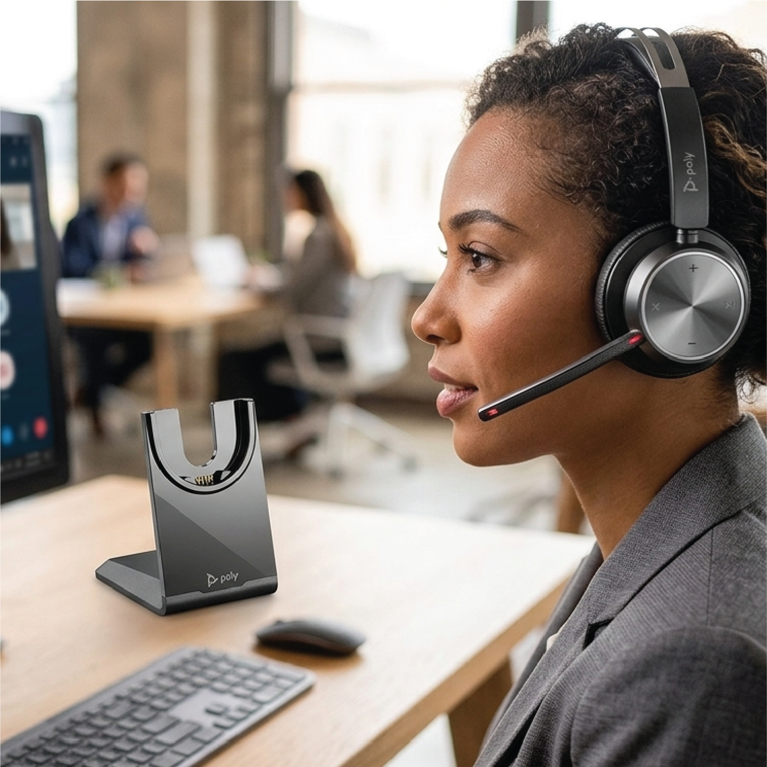 Poly Voyager Focus 2 USB‑C Wireless Headset with Charging Stand, USB‑C Adapter and Advanced Noise Canceling for Calls & Music